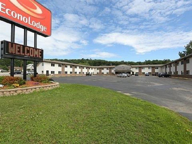 Baymont By Wyndham Iron Mountain Hotel Luaran gambar
