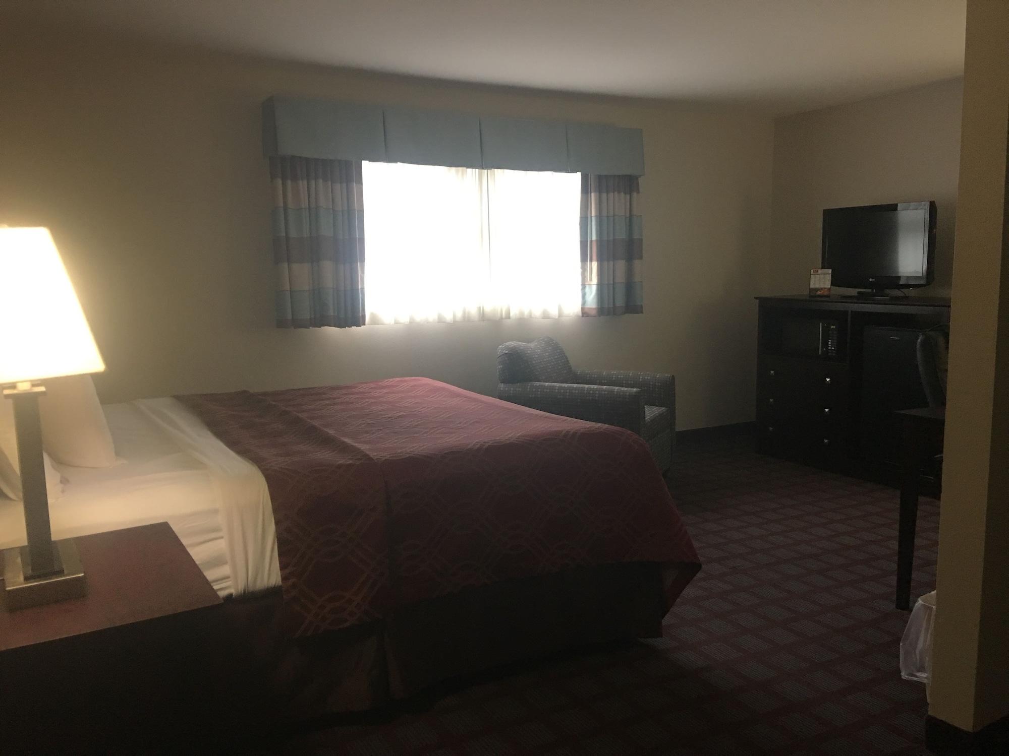 Baymont By Wyndham Iron Mountain Hotel Luaran gambar